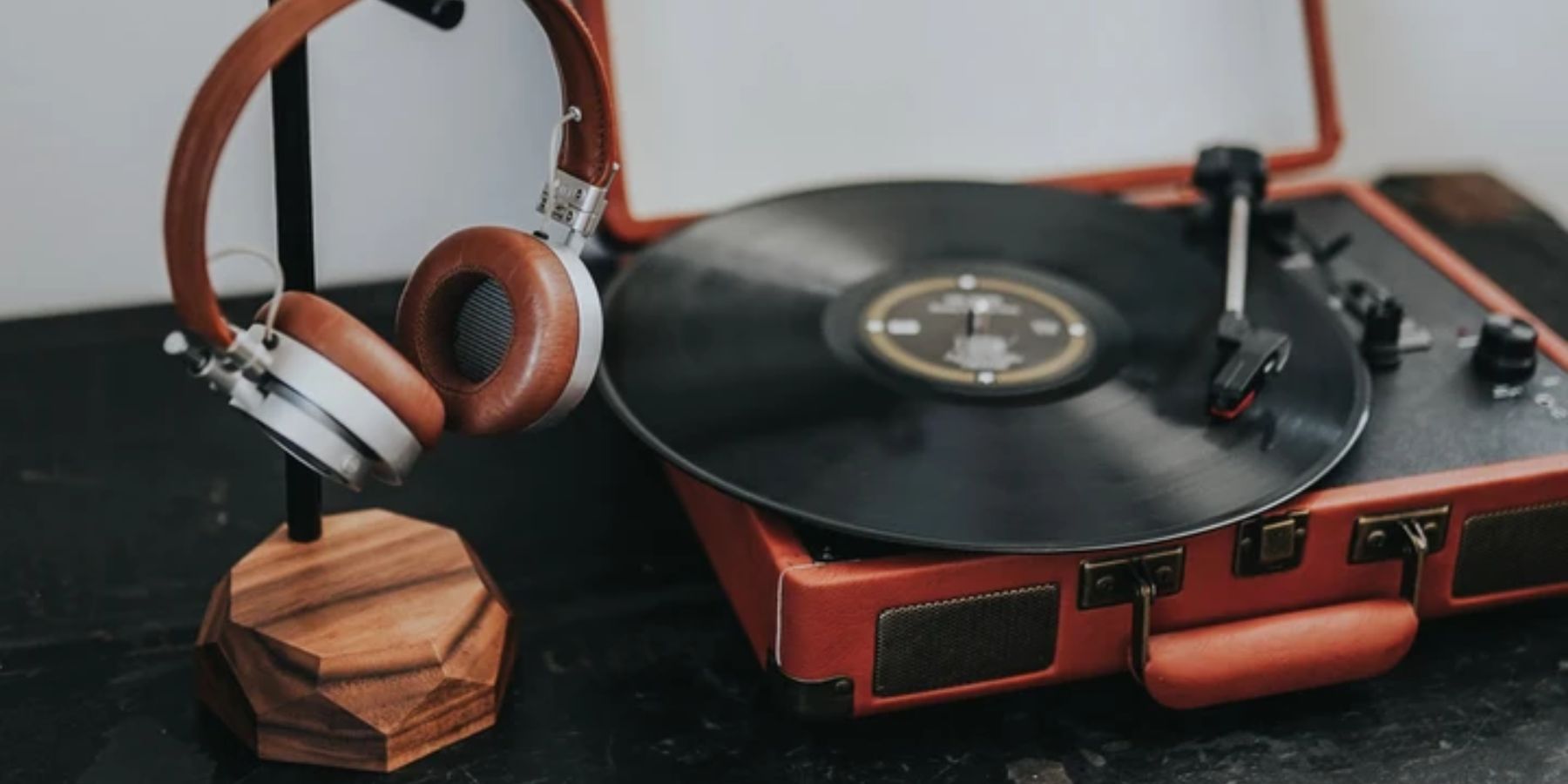 10 Eco-Friendly Father’s Day Gifts That Dad Will Love