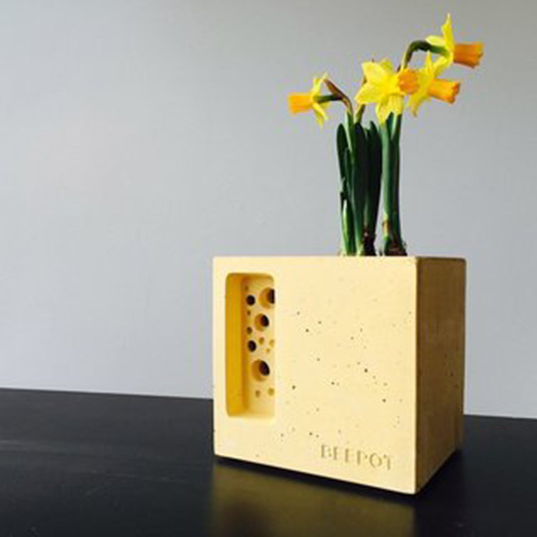 Beepot Mini Planter - Yellow by Green & Blue