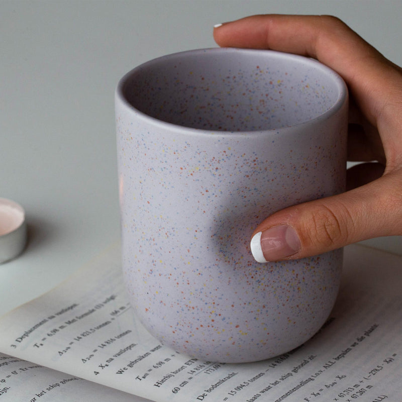 Lilac handleless mug